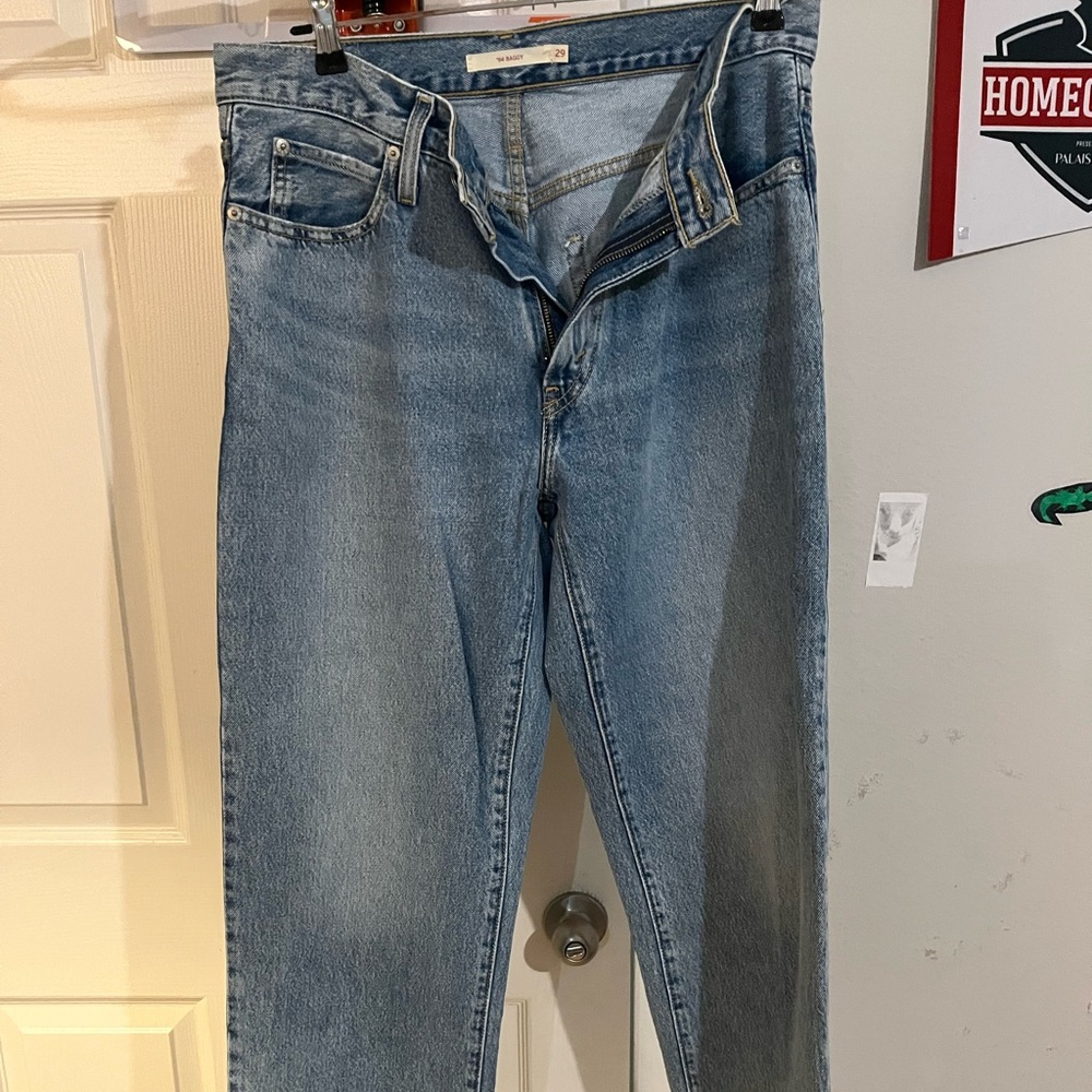 Levi's Women's Straight Blue Jeans